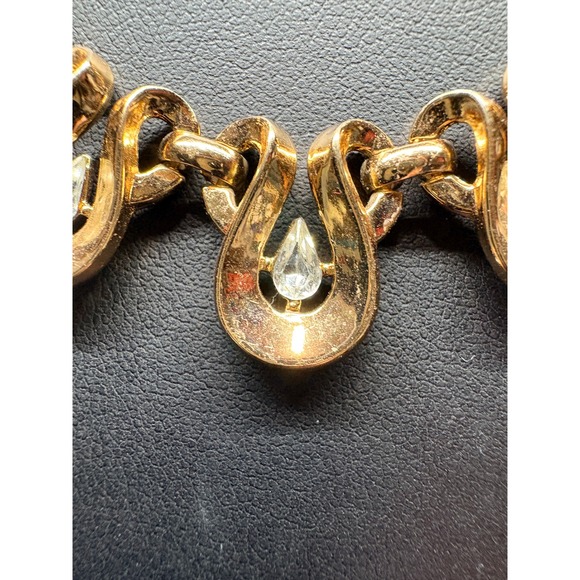 Trifari Gold Tone Teardrop Necklace with Rhinestones Choker Style - Picture 3 of 13